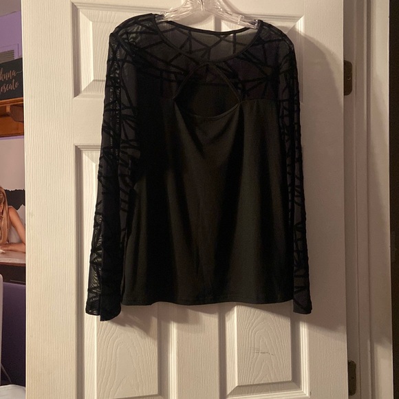 SHEIN 3x Top 💗 - Picture 2 of 7